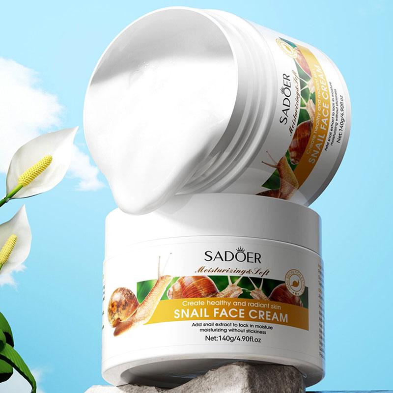 Snail Face Cream - Moisturizing and Rejuvenating Facial Skin Care Product